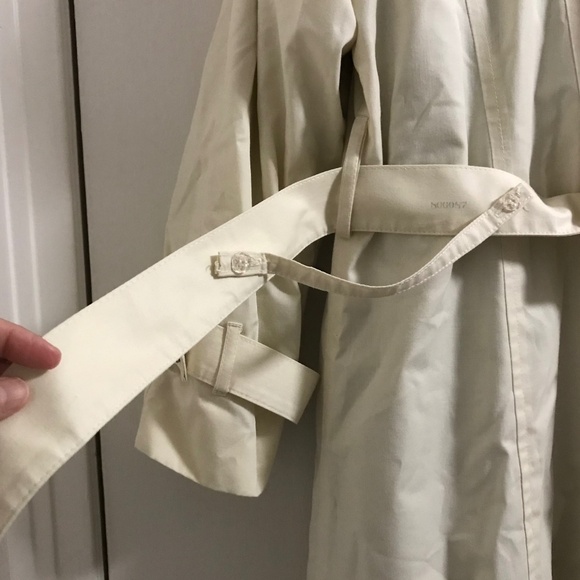 London Fog Trench Coat 8P - Picture 10 of 10